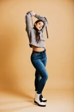 Trumpas džemperis - Image 3