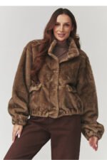 Striukė modelis 220777 Makadamia