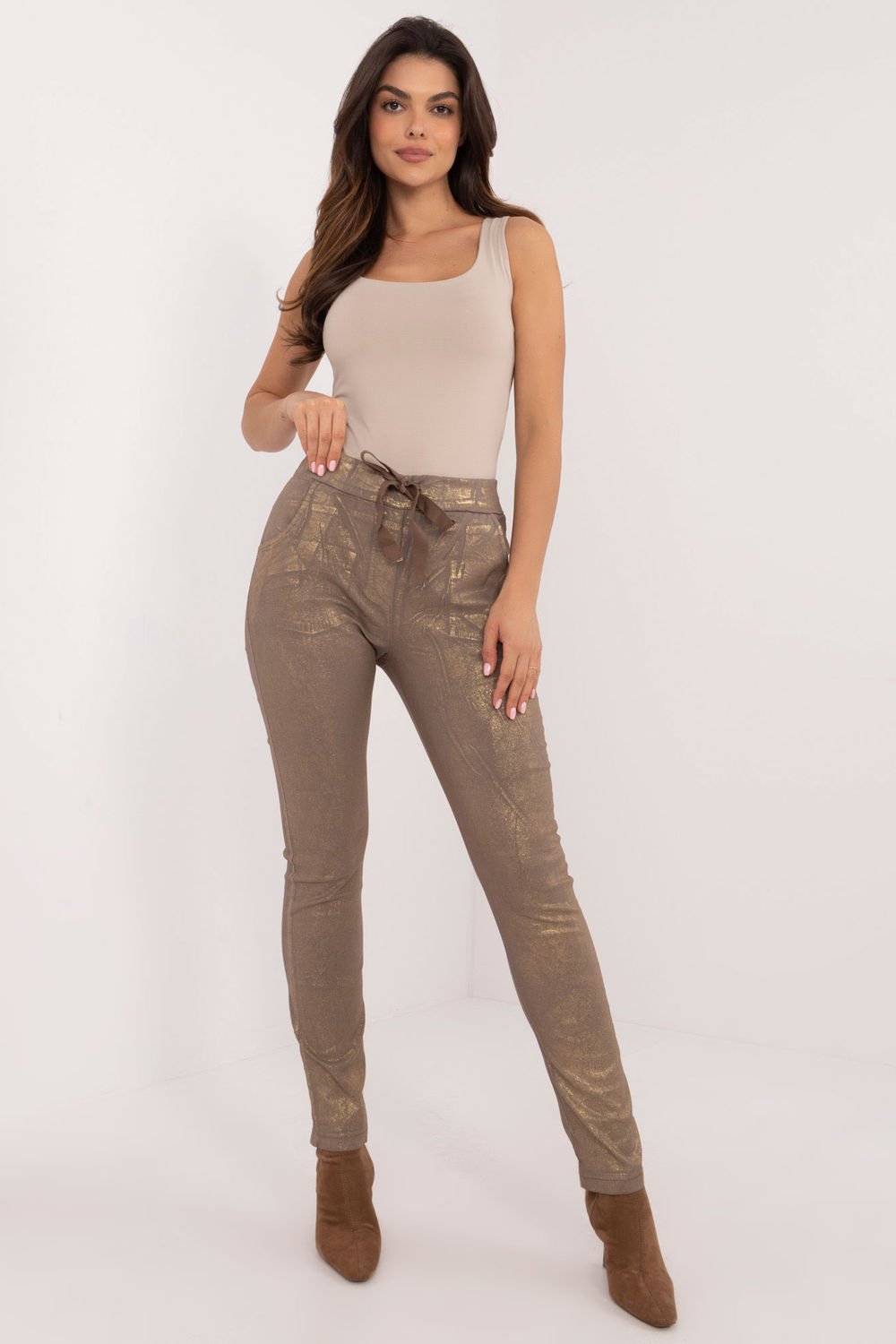 176646495425019 Moteriškos kelnės modelis 202423 Italy Moda - Image 1