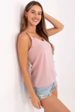 Viršuje modelis 215861 Lakerta