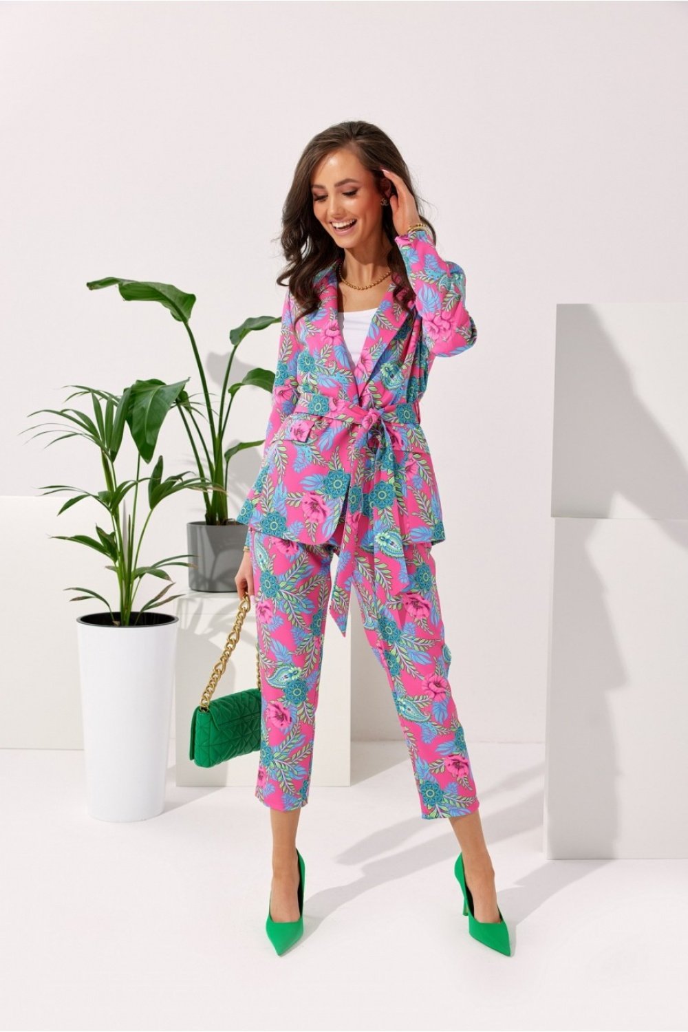 176649184850403 Moteriškos kelnės modelis 172938 Roco Fashion - Image 1
