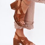 Sandalai su kulnu modelis 214390 Step in style