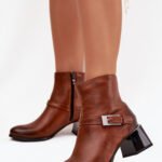 Batai su kulnu modelis 220702 Step in style