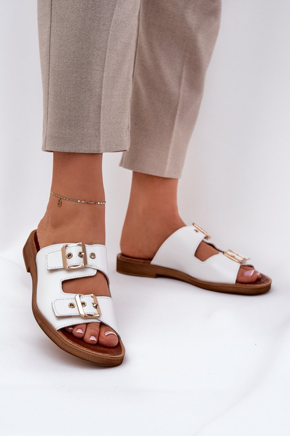 176650102731955 Šlepetės modelis 210174 Step in style - Image 1