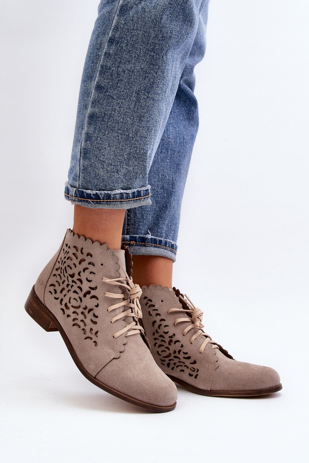 176650168944068 Batai modelis 191867 Step in style - Image 1