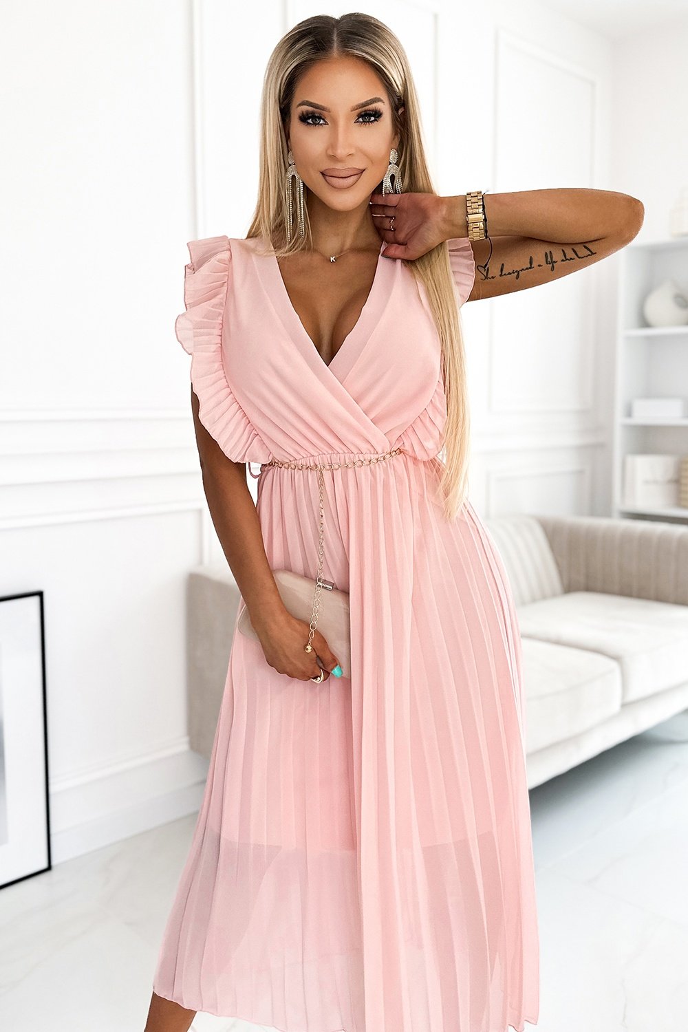176651823636767 Kokteilinė suknelė modelis 182467 Numoco - Image 1