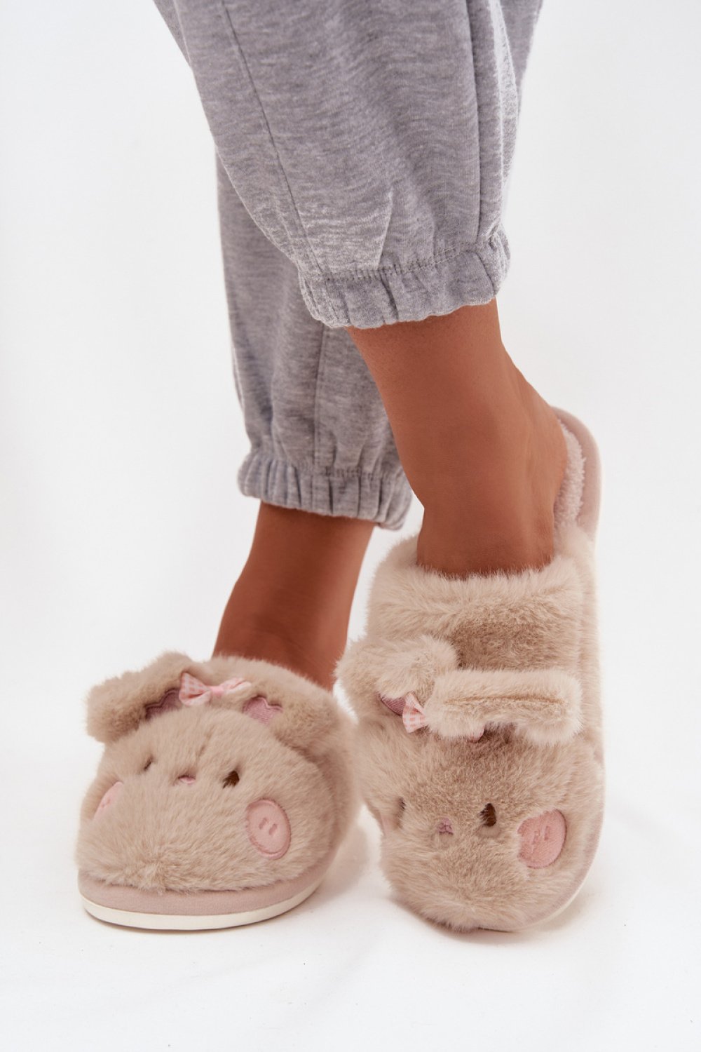 176652212593419 Šlepetės modelis 220728 Step in style - Image 1