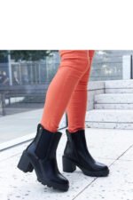 Batai su kulnu modelis 204766 Solea