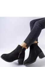 Batai su kulnu model 206545 Solea