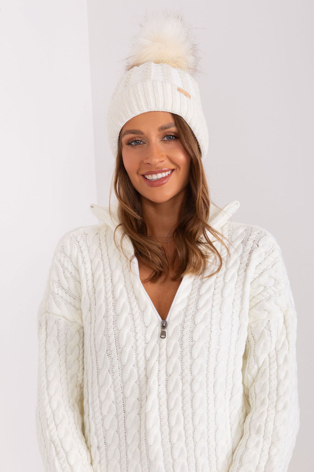 Cap model 187439 Rue Paris Cap model 187439 Rue Paris - Image 1