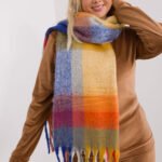 Shawl model 190538 AT
