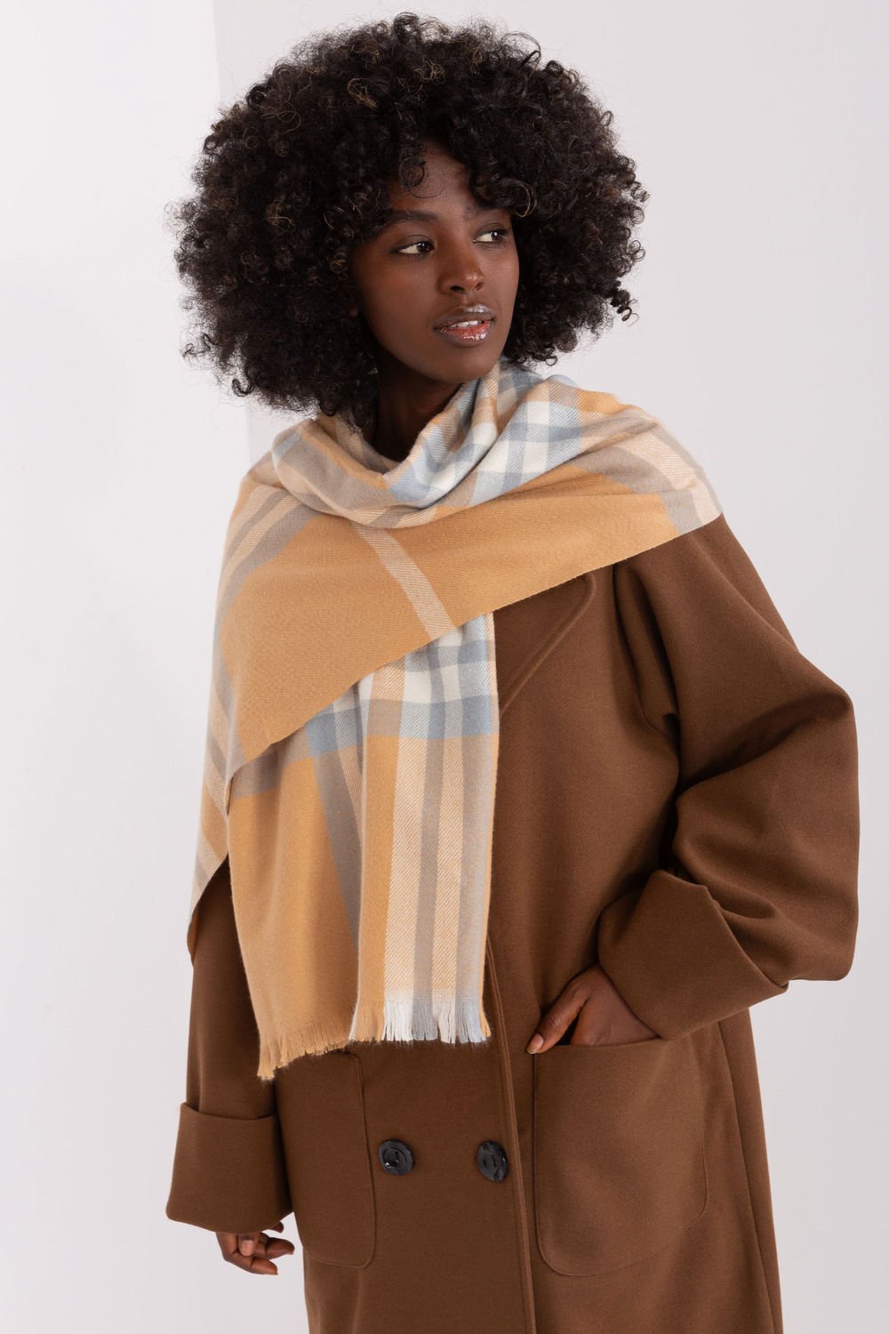 Shawl model 190567 AT Shawl model 190567 AT - Image 1