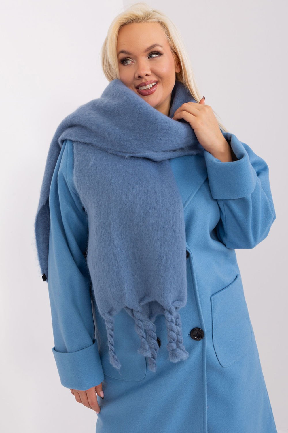 Shawl model 190575 AT Shawl model 190575 AT - Image 1