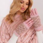 Gloves model 190818 AT