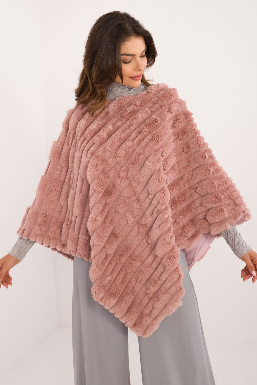 Poncho model 200205 AT Poncho model 200205 AT - Image 1