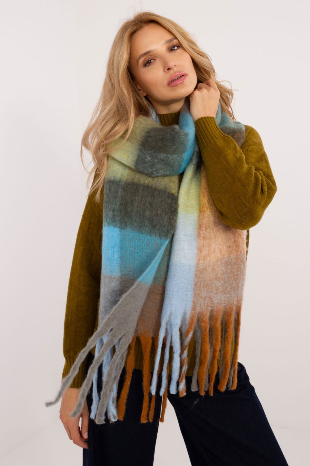 Shawl model 200279 AT Shawl model 200279 AT - Image 1