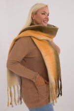 Shawl model 200283 AT - Image 2