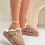 Slippers model 203746 Step in style