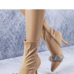 Heel boots model 205130 Solea