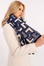 Shawl model 205966 AT - Image 2