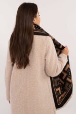 Shawl model 205967 AT - Image 3