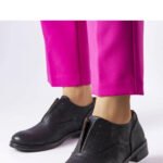 Half shoes model 207083 Solea