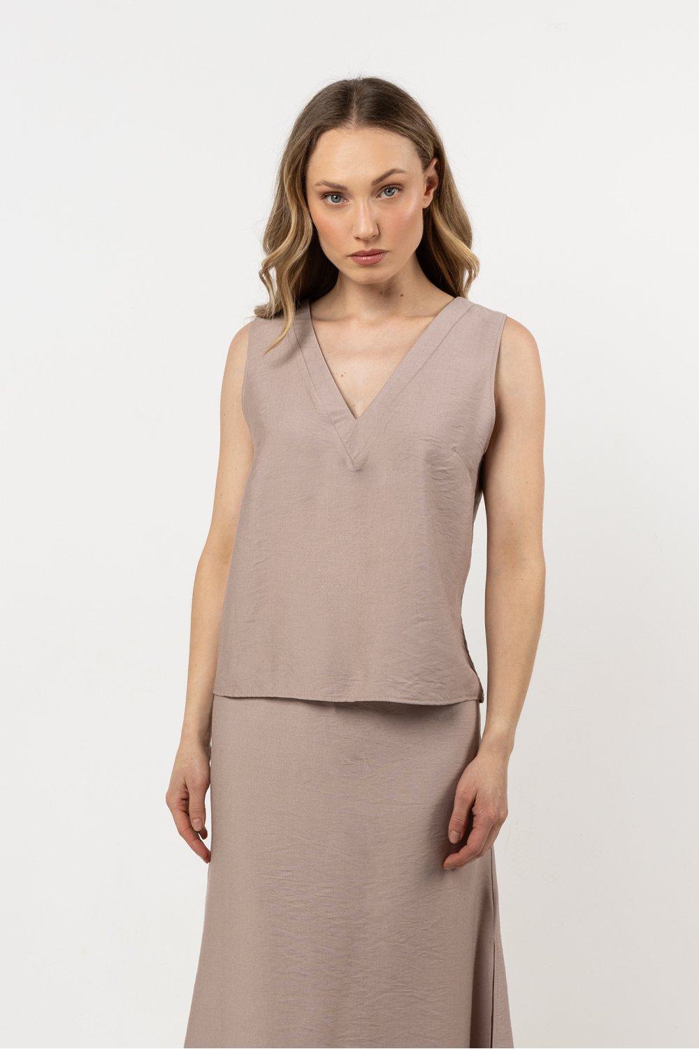Blouse model 212205 awama Blouse model 212205 awama - Image 1