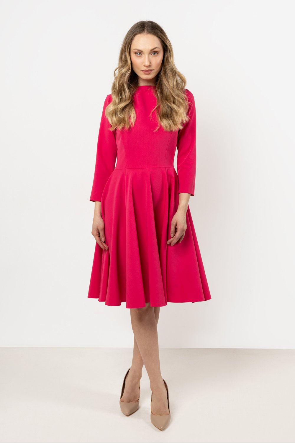 Daydress model 212228 awama Dieninė suknelė modelis 212228 awama - Image 1