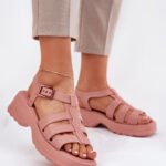 Sandals model 213001 Step in style