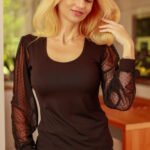Blouse model 214182 Mirale