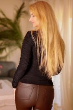 Blouse model 214223 Mirale - Image 3
