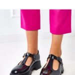 Heeled low shoes model 217959 Solea