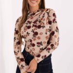 Blouse model 219037 Rue Paris
