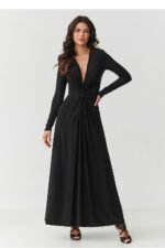 Long dress model 220464 Makadamia