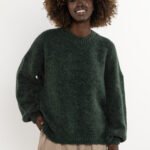 Megztinis moterims modelis 220852 awama
