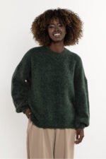 Megztinis moterims modelis 220852 awama