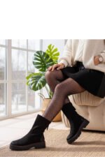 Boots model 221369 Solea - Image 2