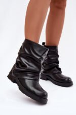 Boots model 221932 Step in style