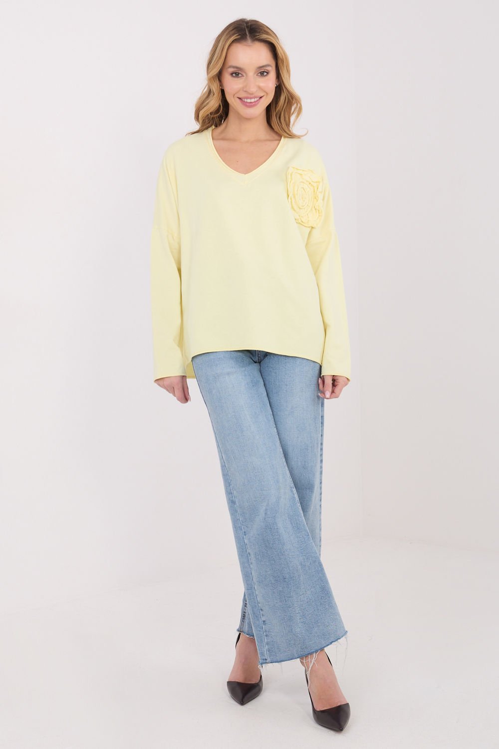 Blouse model 224325 Factory Price Blouse model 224325 Factory Price - Image 1