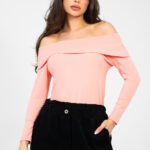 Blouse model 224747 Rue Paris