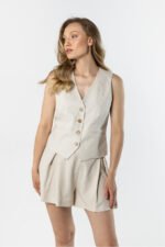 Gilet model 225292 awama