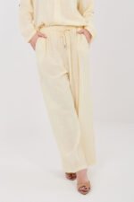 Women trousers model 225496 Italy Moda