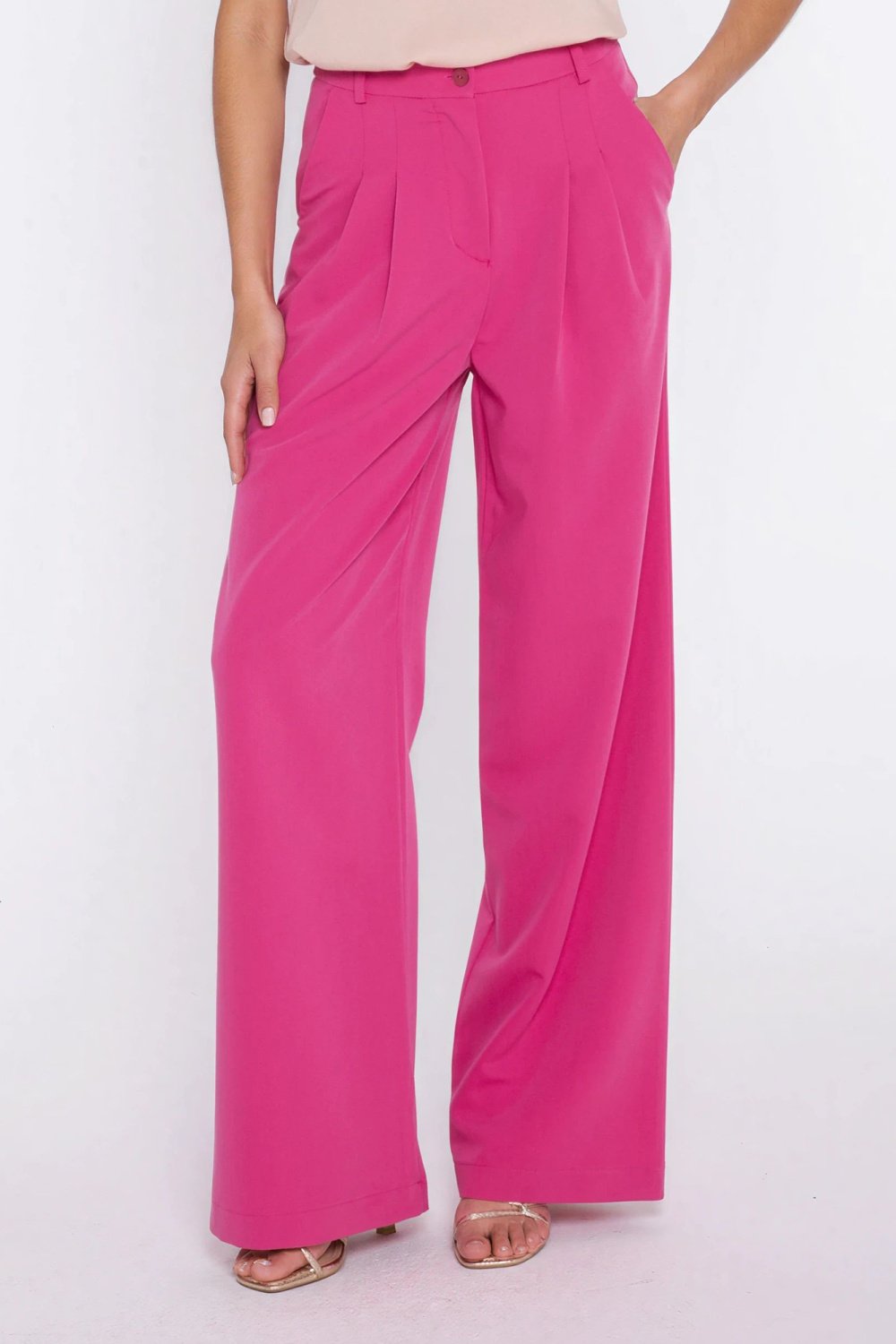 Women trousers model 226423 Nife Women trousers model 226423 Nife - Image 1