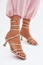 Heel sandals model 227453 Step in style