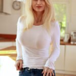 Blouse model 227850 Mirale