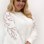 Plus size sweatshirt model 228062 Relevance