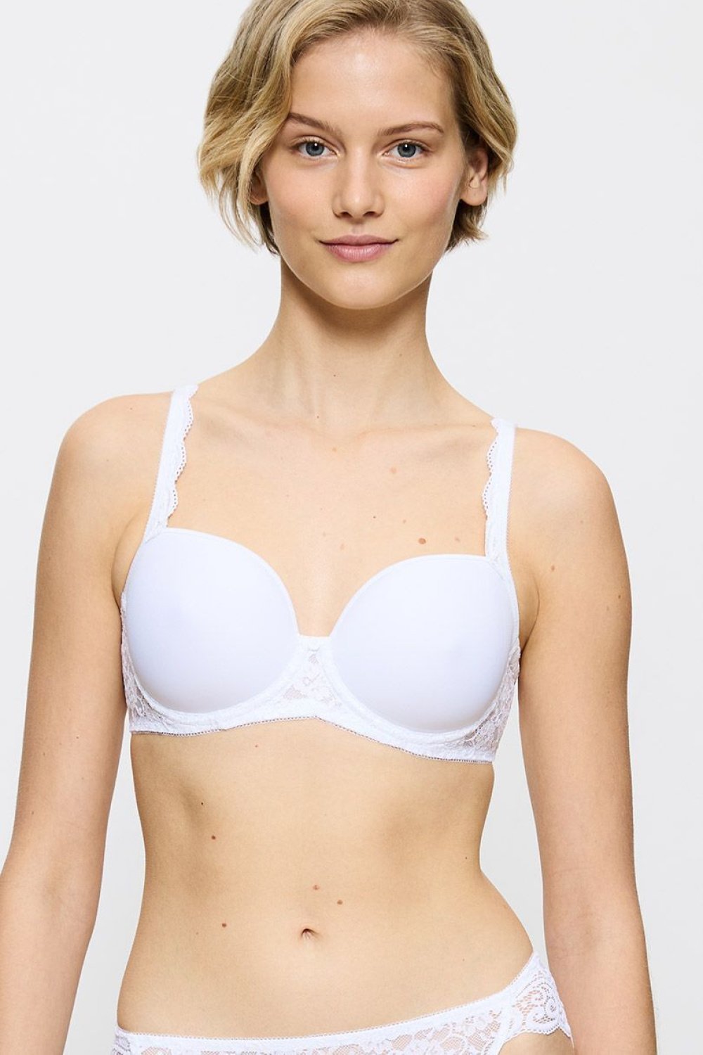 Padded bra model 229999 Triumph Padded bra model 229999 Triumph - Image 1
