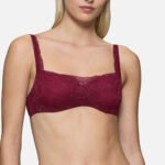 Braceless bra model 230001 Triumph