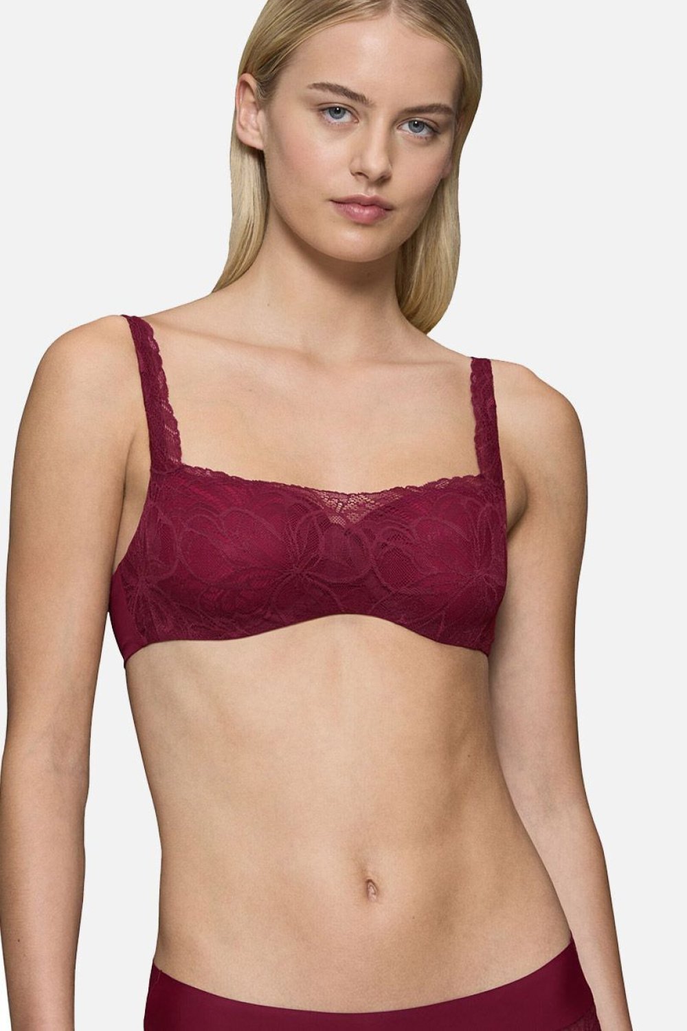 Braceless bra model 230001 Triumph Braceless bra model 230001 Triumph - Image 1