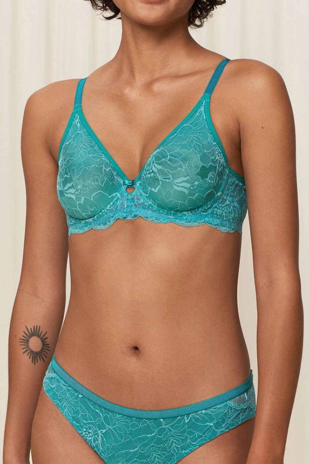 Soft model 230252 Triumph Soft model 230252 Triumph - Image 1